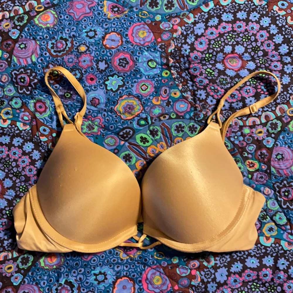 Victoria’s Secret Miraculous Plunge 32A
